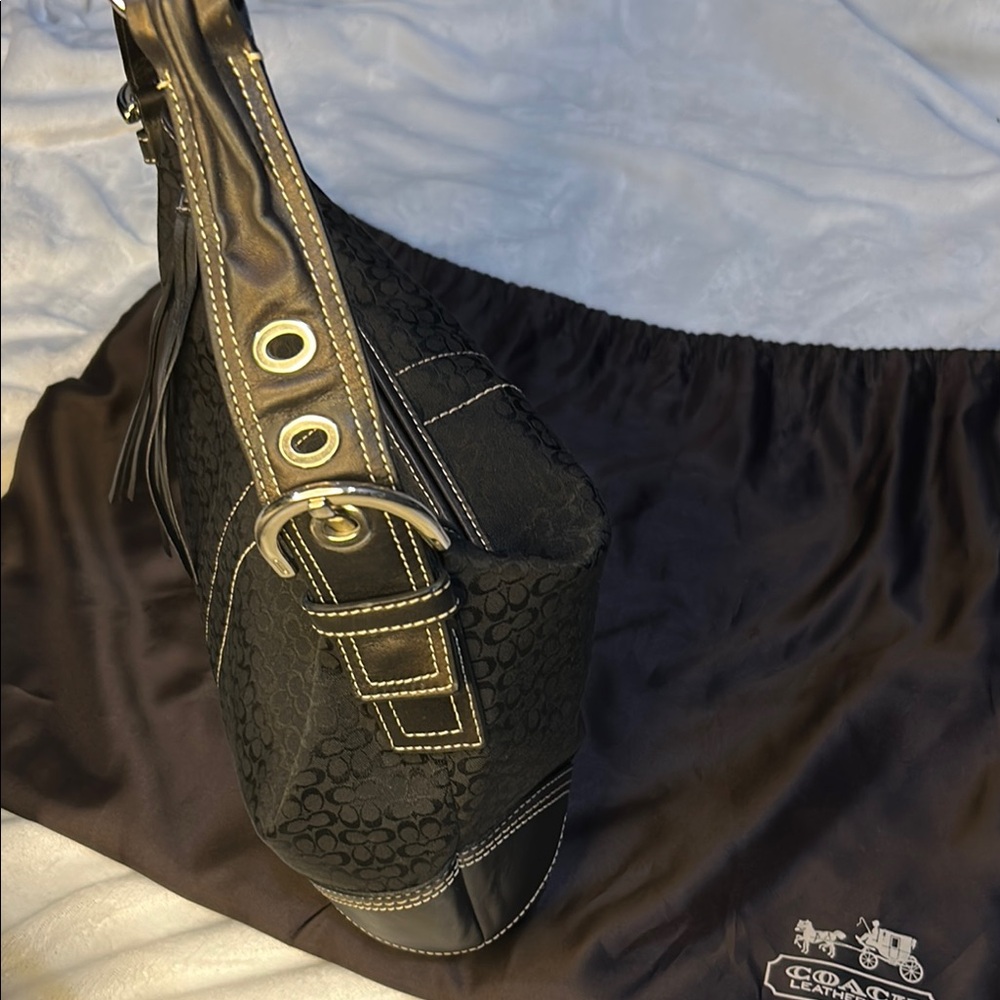 Coach Black and White Signature Shoulder Bag - Picture 5 of 10